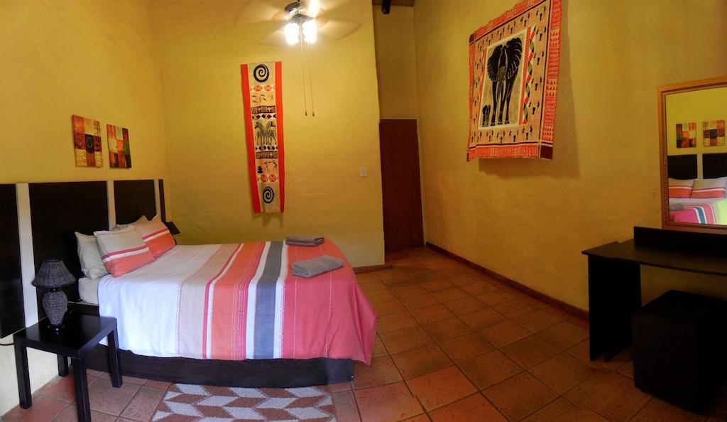 Kwambali Riverside Lodge Hazyview Chambre photo