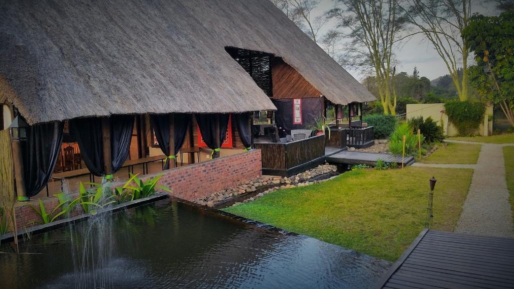 Kwambali Riverside Lodge Hazyview Extérieur photo