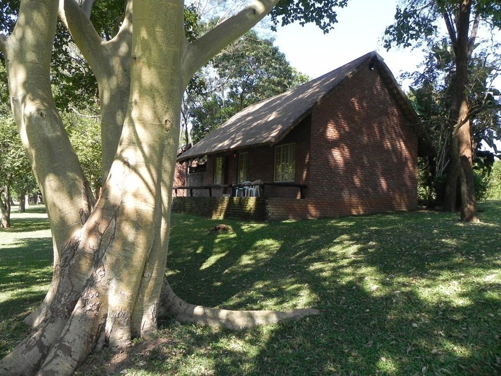 Kwambali Riverside Lodge Hazyview Extérieur photo