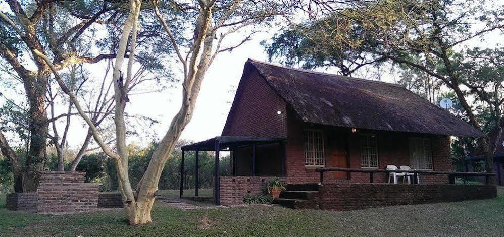 Kwambali Riverside Lodge Hazyview Extérieur photo